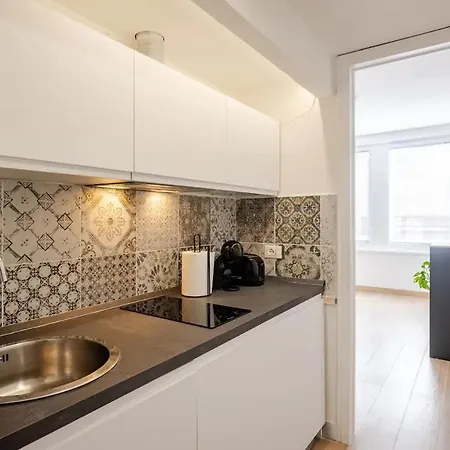 아파트 Modern Apartment- 10 Min To Venice